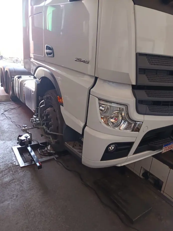 Alinhamento para caminhão e onibus